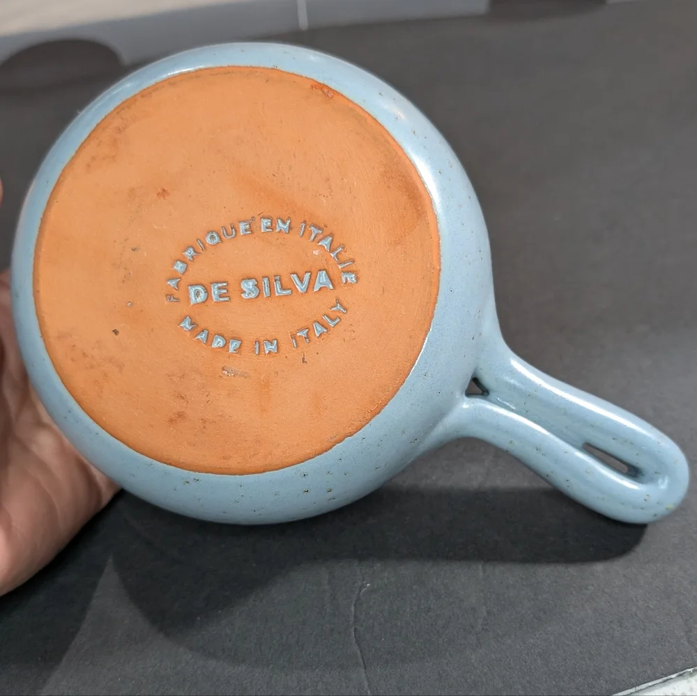 De Silva Terre D' Umbria Italian blue speckle glaze terracotta handled  crock‎